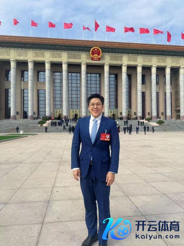 霍启刚代表。本东说念主供图